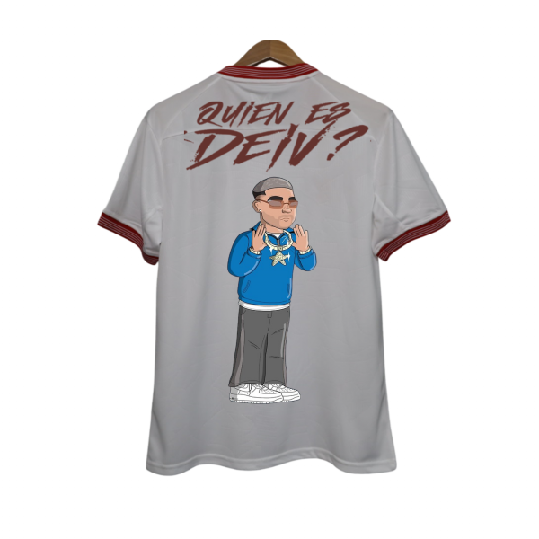 Sevilla x Dei V camiseta - Image 2