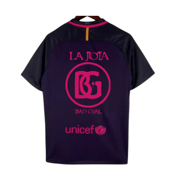 Barcelona x Bad Gyal camiseta - Image 2